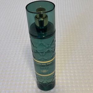 Lost in Santal Bath & Body Works Fine Fragrance Mist Teal